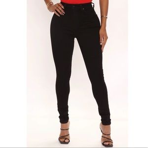 Kandice super stretch skinny black jean